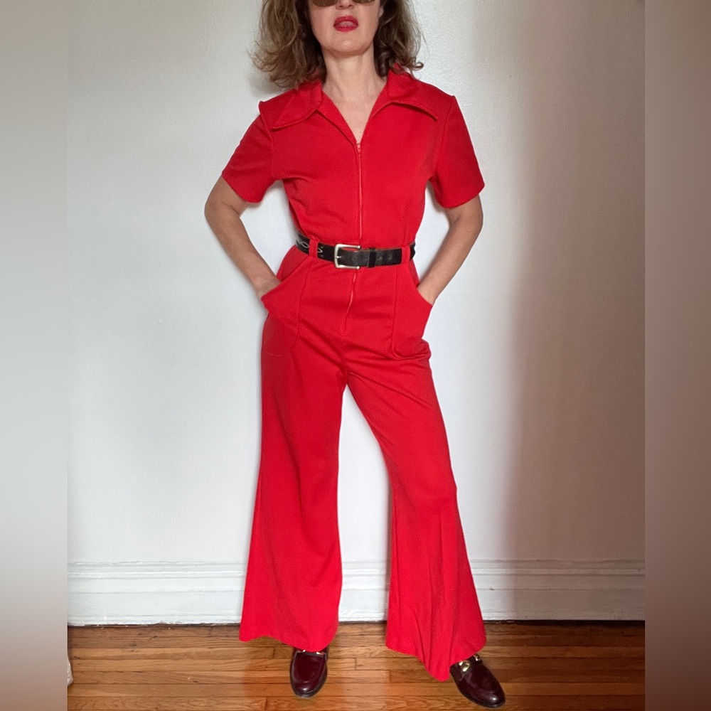 Vibrant Red Jumpsuit with Collared Neckline and Belt - Picture 2 of 5